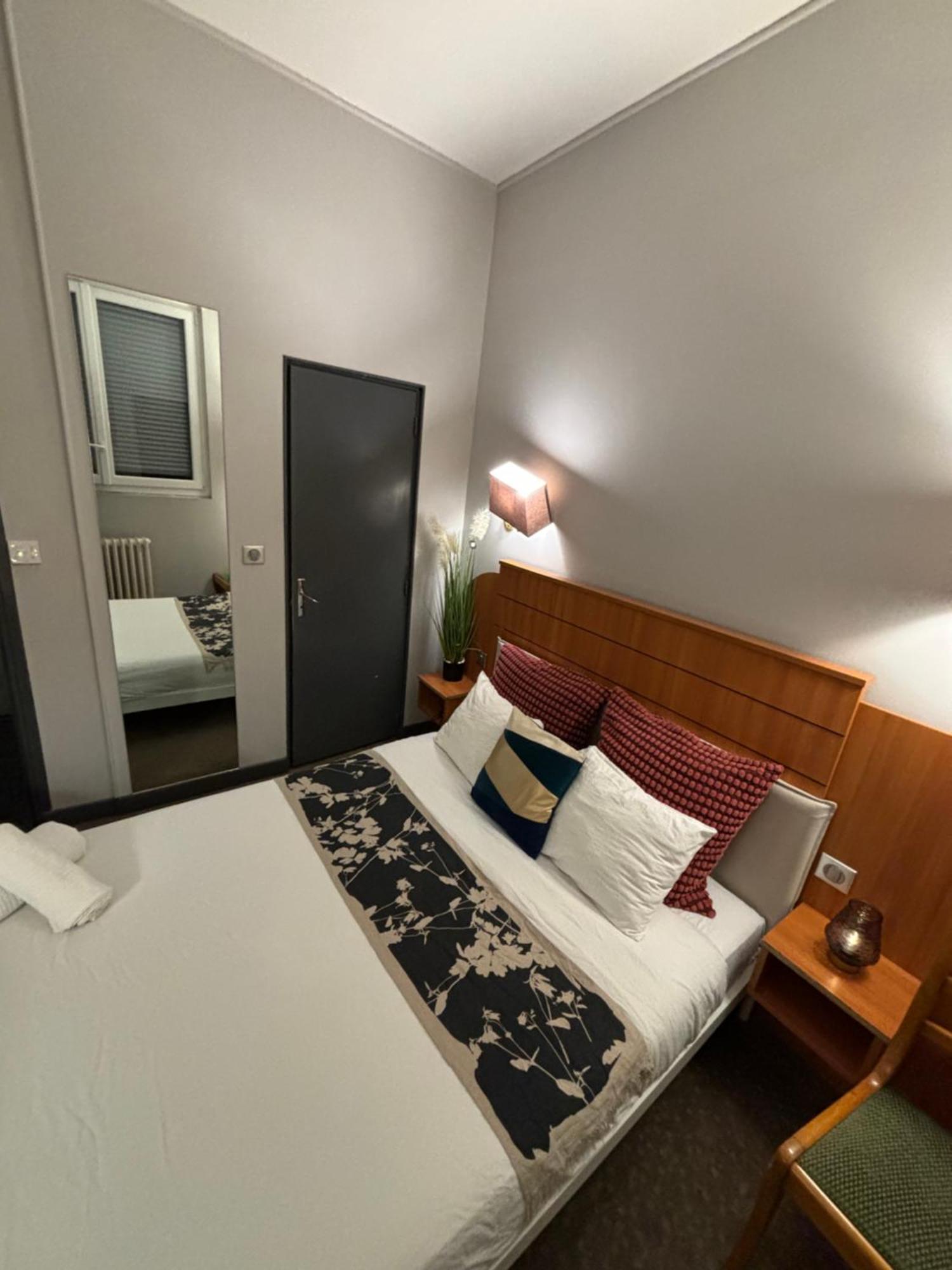 Hotel Astrid Rouen Exterior foto